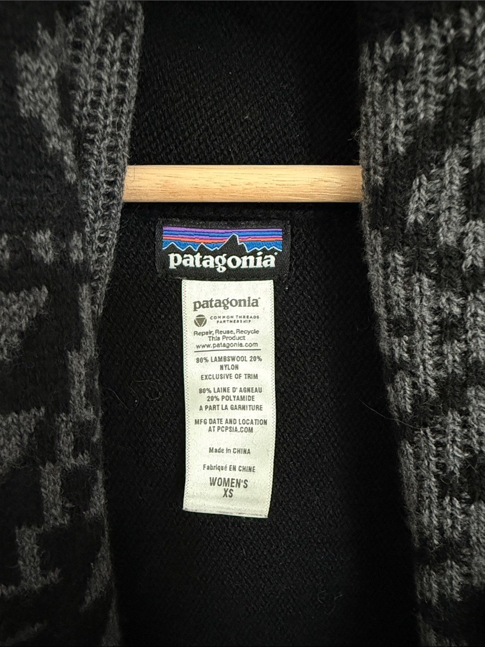 Patagonia Black & Gray Geometric Open-Front Cardigan - Picture 2 of 5